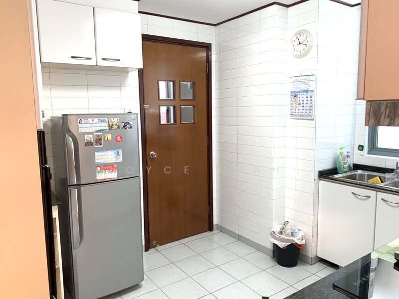Springdale Condo, 47 Hindhede Walk, 2 Bedrooms, 1,000 sqft, Condominium For Rent, by Joyce Kuah, 19789633 - PropertyGuru.com.sg