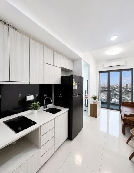 Levenue, 55 Lengkong Empat, 1 Bedroom, 463 sqft, Condominium For Rent, by Sophia Mande, 19792672 - PropertyGuru.com.sg