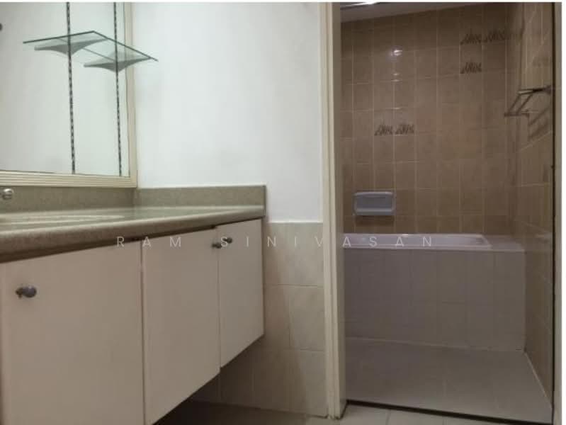 Ridgewood Condominium, 3 Ridgewood Close, 3 Bedrooms, 1,614 sqft, Condominium For Rent, by Ram Sinivasan, 19797972 - PropertyGuru.com.sg