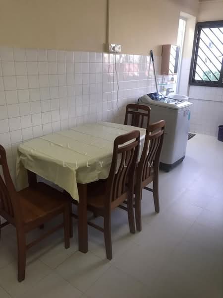 322 Hougang Avenue 5, 322 Hougang Avenue 5, 2 Bedrooms, 721 sqft, HDB Flat For Rent, by Lily Lim, 19800108 - PropertyGuru.com.sg