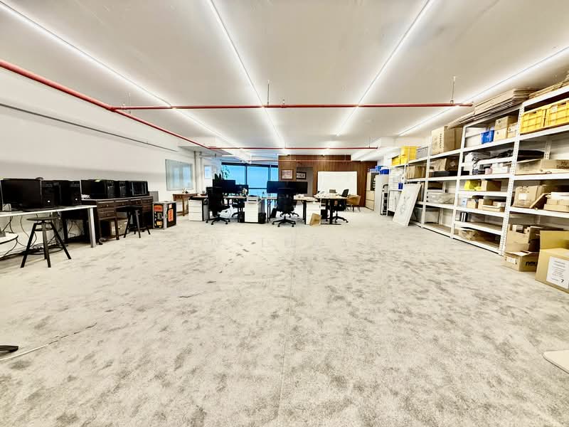 Oxley BizHub, 61 Ubi Road 1, 1,615 sqft, Light Industrial (B1) For Sale, by Shawn Thayalan, 19800990 - CommercialGuru.com.sg