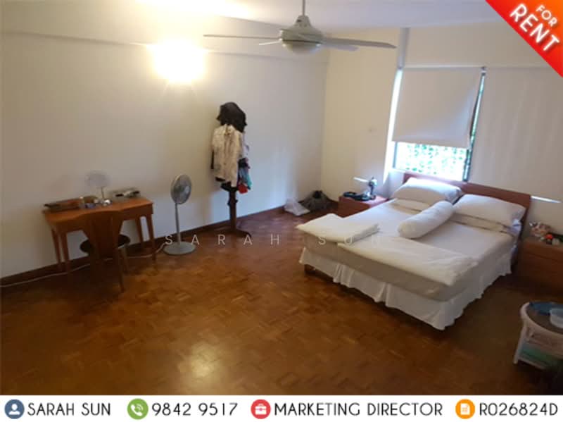 Crowhurst Drive, Crowhurst Drive, 3 Bedrooms, 3,000 sqft, Semi-Detached House For Rent, by Sarah Sun, 19802739 - Bedrm 1 - Master w/ ensuite Bath - PropertyGuru.com.sg