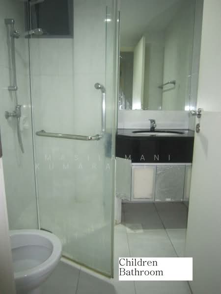 The Madeira, 50 Bukit Batok Street 31, 3 Bedrooms, 1,324 sqft, Condominium For Rent, by Masilamani Kumara Velu, 19806341 - WASH ROOM - PropertyGuru.com.sg