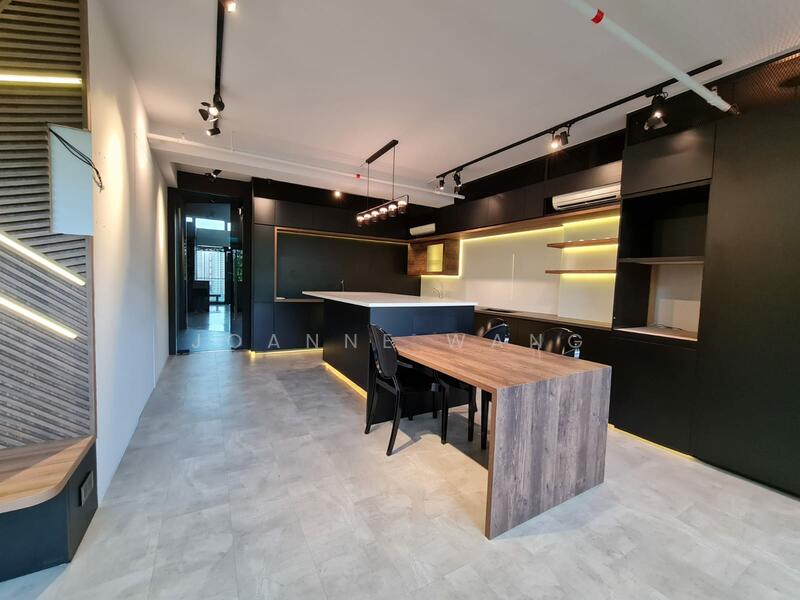 Apex @ Henderson, 201 Henderson Road Singapore, Alexandra / Commonwealth, 2,260 sqft, Light Industrial (B1) For Rent, by Joanne Wang, 19807691 - CommercialGuru.com.sg