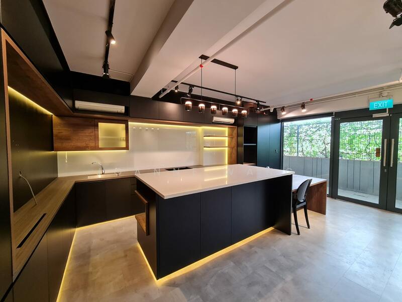 Apex @ Henderson, 201 Henderson Road Singapore, Alexandra / Commonwealth, 2,260 sqft, Light Industrial (B1) For Rent, by Joanne Wang, 19807691 - CommercialGuru.com.sg