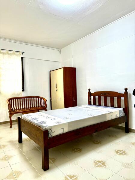 For Rent - 925 Tampines Street 91