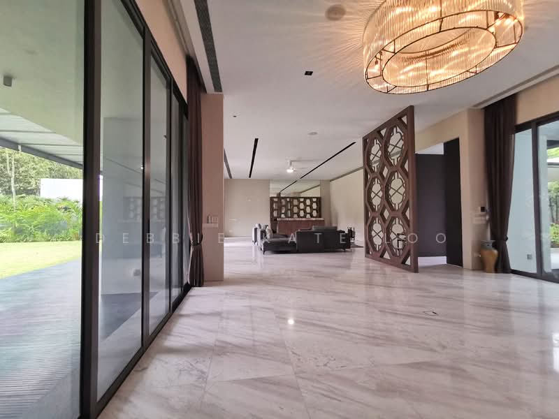 MARYLAND DRIVE GCB GOOD CLASS BUNGALOW, Maryland Drive, Tanglin / Holland / Bukit Timah, 6 Bedrooms, 13,000 sqft, Good Class Bungalow For Rent, by Debbie Kate Loo 鲁美娟, 19817654 - PropertyGuru.com.sg