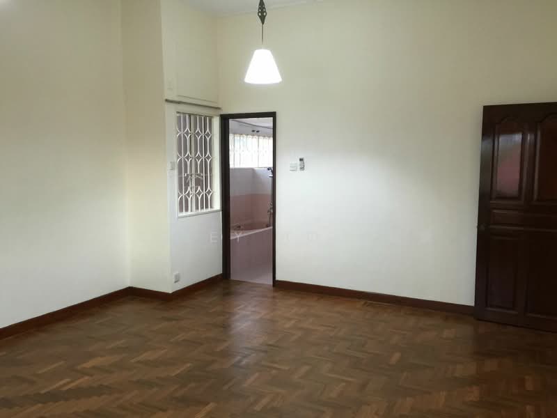 Semi-D@Faber Drive, Faber Drive, 6 Bedrooms, 4,500 sqft, Semi-Detached House For Rent, by Wesley Ho 何瑞斌, 19819746 - Master Bedroom - PropertyGuru.com.sg