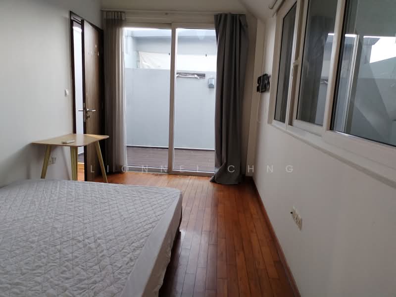 Suites @ Topaz, 3 Topaz Road, 2 Bedrooms, 1,152 sqft, Condominium For Rent, by Lionnel Chng, 19819946 - PropertyGuru.com.sg