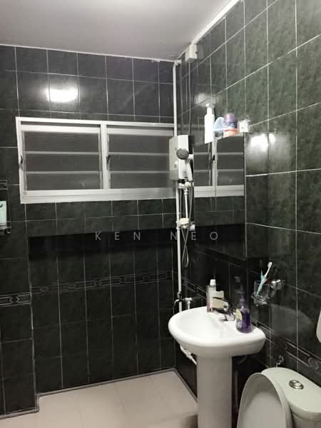 338 Tampines Street 33, 338 Tampines Street 33, 3 Bedrooms, 1,300 sqft, HDB Flat For Rent, by Ken Neo, 19820416 - PropertyGuru.com.sg