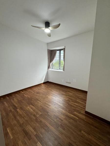 The Waterina, 73 Lorong 40 Geylang, Eunos / Geylang / Paya Lebar, 3 Bedrooms, 1,290 sqft, Apartment For Sale, by Siew Yin Low, 19837791 - Junior Master Bedroom - PropertyGuru.com.sg