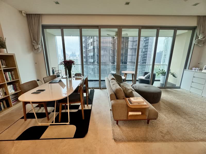 Martin Place Residences, 6 Martin Place, 3 Bedrooms, 1,421 sqft, Condominium For Rent, by Joyce Lim, 19838038 - Living/Dining Area - PropertyGuru.com.sg