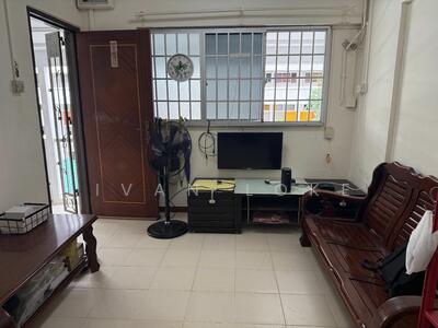 For Rent - 909 Tampines Avenue 4