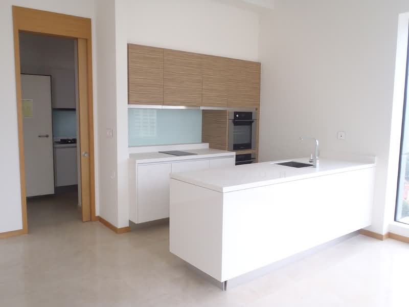 Concourse Skyline, 300 Beach Road, 4 Bedrooms, 3,300 sqft, Condominium For Rent, by Jeremy Goh, 19851374 - PropertyGuru.com.sg