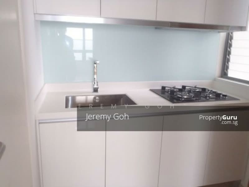 Concourse Skyline, 300 Beach Road, 4 Bedrooms, 3,300 sqft, Condominium For Rent, by Jeremy Goh, 19851374 - Wet Kitchen Lower Level - PropertyGuru.com.sg