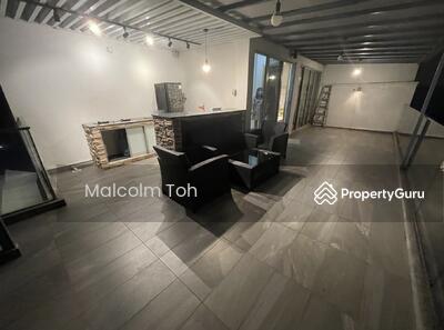 For Sale - Casa Cambio