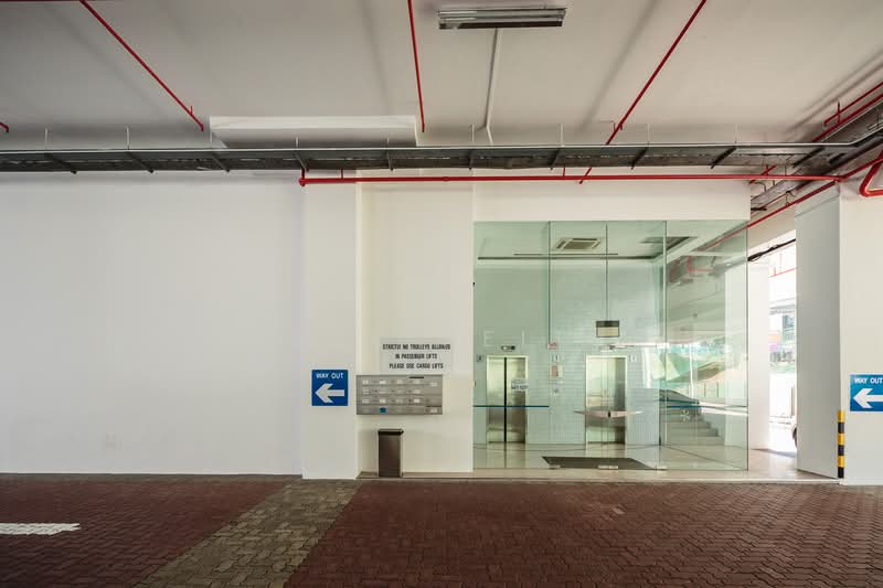 11 Chang Charn Road, , 3,038 sqft, Light Industrial (B1) For Rent, by Ms Goh Qing Hui and Mr Royston Lim, 19866588 - Level 1 lobby - CommercialGuru.com.sg