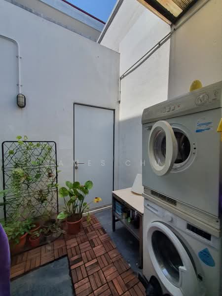 77 Seng Poh Road, 77 Seng Poh Road, 1 Bedroom, 600 sqft, HDB Flat For Rent, by James Chui, 19871559 - PropertyGuru.com.sg