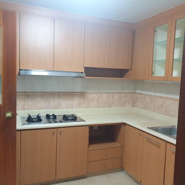 East Meadows, 32 Tanah Merah Kechil Road, 3 Bedrooms, 1,195 sqft, Condominium For Sale, by Martin Ong, 19875502 - PropertyGuru.com.sg