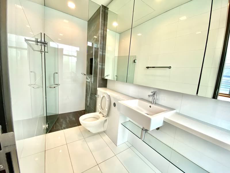 Modern Detached House near Nanyang Primary for Rent!, Tan Kim Cheng Road, 6 Bedrooms, 7,400 sqft, Bungalow House For Rent, by Clare Loh 卢煜婕, 19877652 - PropertyGuru.com.sg