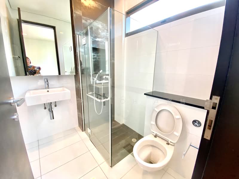 Modern Detached House near Nanyang Primary for Rent!, Tan Kim Cheng Road, 6 Bedrooms, 7,400 sqft, Bungalow House For Rent, by Clare Loh 卢煜婕, 19877652 - PropertyGuru.com.sg