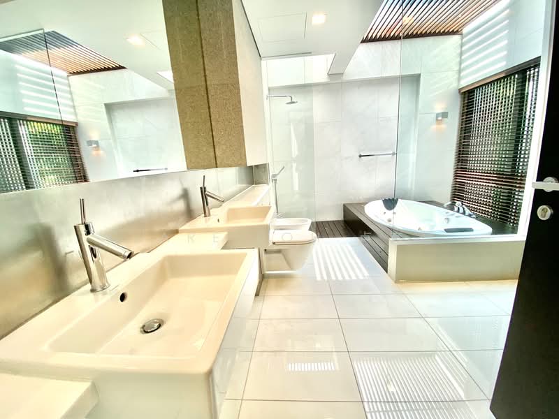 Modern Detached House near Nanyang Primary for Rent!, Tan Kim Cheng Road, 6 Bedrooms, 7,400 sqft, Bungalow House For Rent, by Clare Loh 卢煜婕, 19877652 - PropertyGuru.com.sg