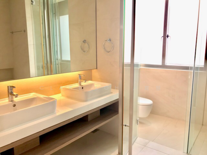 豪华时代优质洋房出租请与卢小姐联系 +6594686782. WeChat: Clareloh Modern GCB at Maryland Drive for Rent S$80,000, 8.9533345 Maryland Drive GCB with big garden, Tanglin / Holland / Bukit Timah, 6 Bedrooms, 26,000 sqft, Good Class Bungalow For Rent, by Clare Loh 卢煜婕, 19877684 - PropertyGuru.com.sg