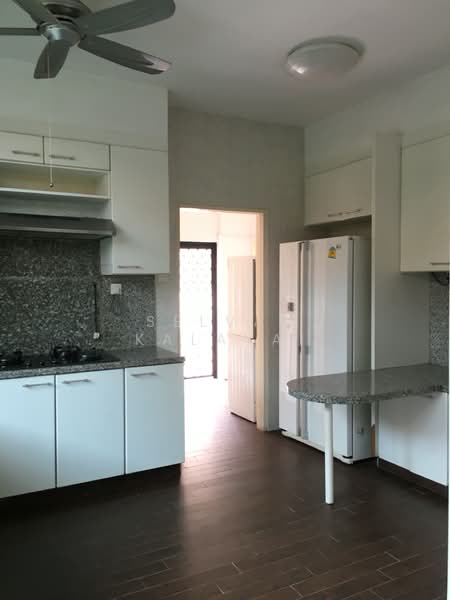 Ripley Crescent, Ripley Crescent, 5 Bedrooms, 5,500 sqft, Detached House For Rent, by Selvan Kalayai, 19882990 - Kitchen - PropertyGuru.com.sg