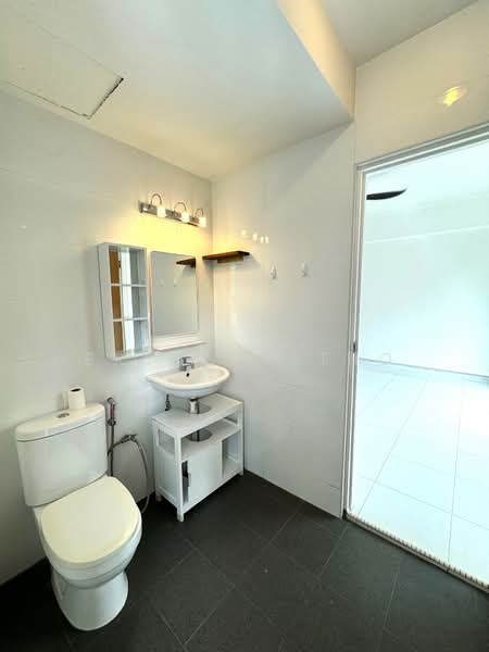 Cavenagh House, 100 Clemenceau Avenue North, 3 Bedrooms, 1,604 sqft, Apartment For Rent, by Bryan Setho, 19892051 - PropertyGuru.com.sg
