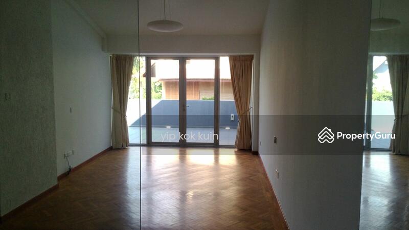 bright masterroom
