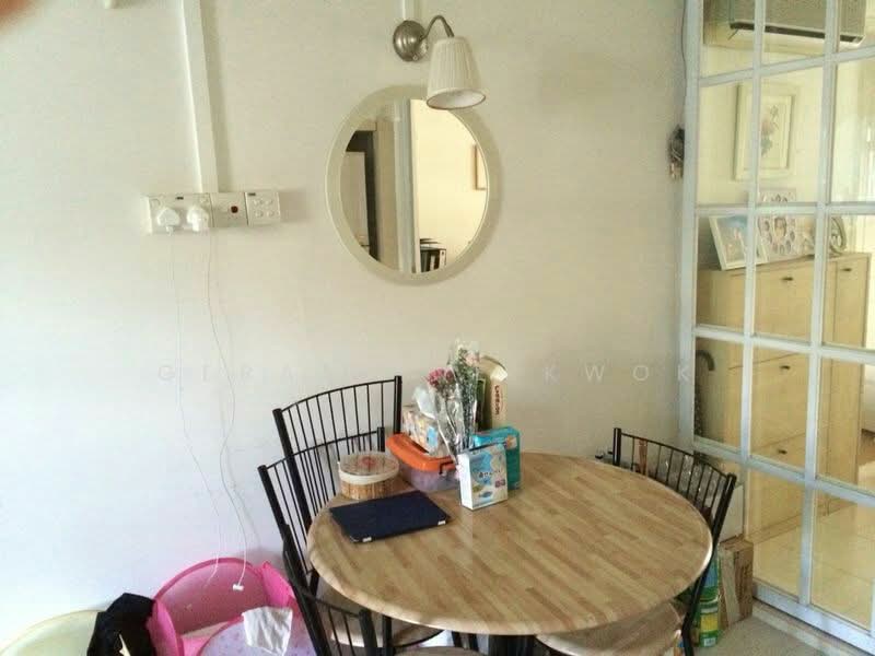 2 Bedok South Avenue 1, 2 Bedok South Avenue 1, 2 Bedrooms, 721 sqft, HDB Flat For Rent, by Geraldine Kwok, 19909565 - PropertyGuru.com.sg