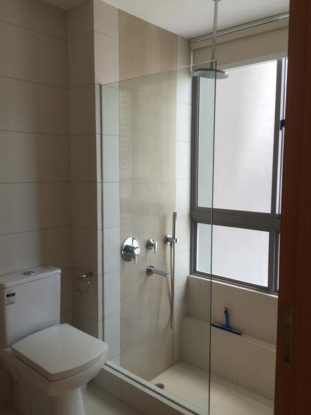 Beacon Heights, 8 Mar Thoma Road, 1 Bedroom, 667 sqft, Apartment For