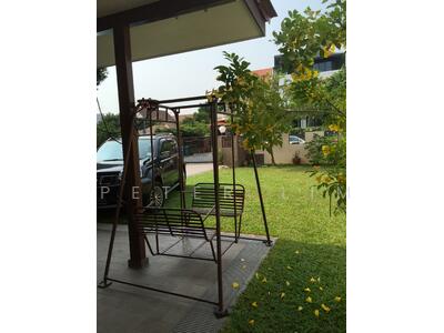 For Rent - Phillips Avenue