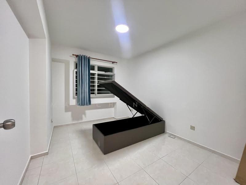 176D Edgefield Plains, 176D Edgefield Plains, Hougang / Punggol / Sengkang, 3 Bedrooms, 1,184 sqft, HDB Flat For Rent, by May Chong 張雲, 19929238 - PropertyGuru.com.sg
