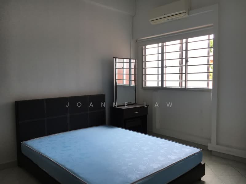 43 Holland Drive, 43 Holland Drive, 2 Bedrooms, 645 sqft, HDB Flat For Rent, by Joanne Law, 19940704 - Bedroom 1 - PropertyGuru.com.sg