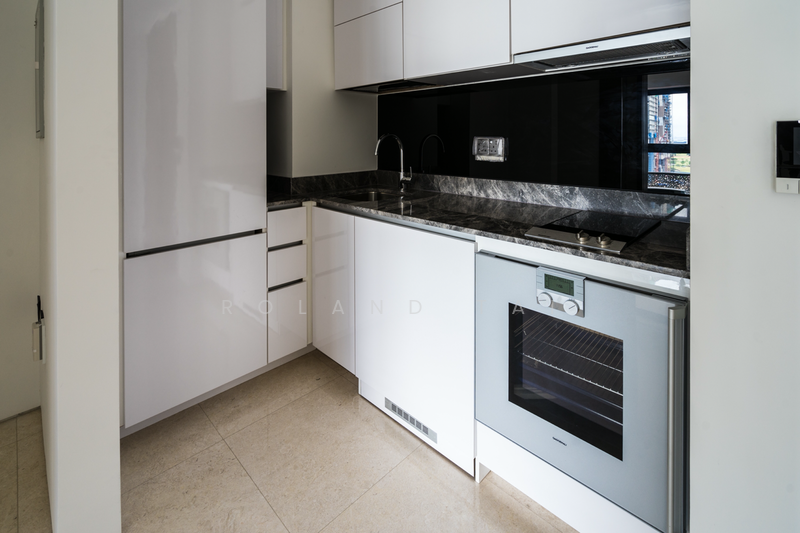 Robinson Suites, 50 Robinson Road, 1 Bedroom, 484 sqft, Condominium For Rent, by Roland Tai, 19943764 - PropertyGuru.com.sg