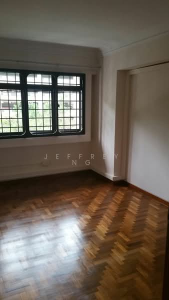 For Rent - 401 Admiralty Link