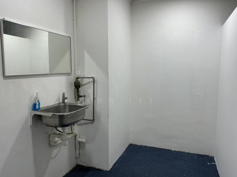 Parklane Shopping Mall, 35 Selegie Road, Beach Road / Bugis / Rochor, 452 sqft, Other Retail For Rent, by Leon Lee, 19947893 - CommercialGuru.com.sg