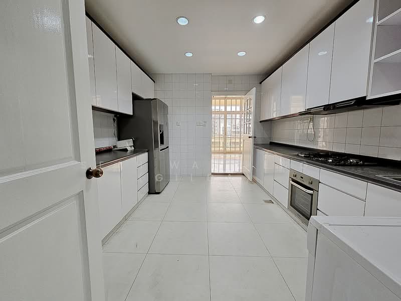 Leonie Condotel, 2 Leonie Hill Road, 4 Bedrooms, 2,715 sqft, Condominium For Rent, by Seah Wan Peng (Gilda), 19960397 - PropertyGuru.com.sg