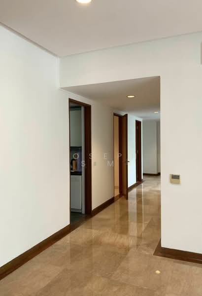 For Rent - Nassim Jade