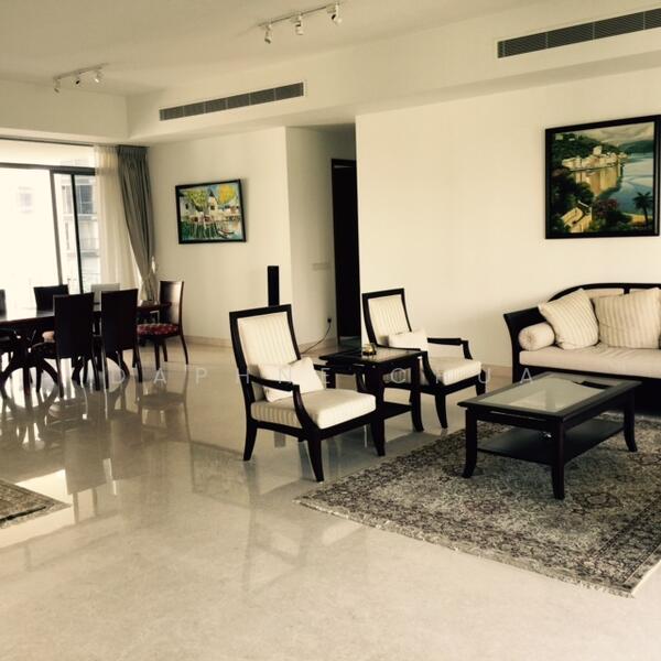 Very spacious living and dining