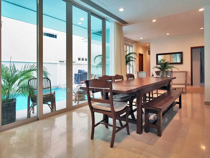ONE CALL VIEW ALL! Gorgeous Detached Home w Pool Garden near Australian American School, Cotswold Close, 7 Bedrooms, 5,700 sqft, Detached House For Rent, by AS Leong, 19971416 - PropertyGuru.com.sg