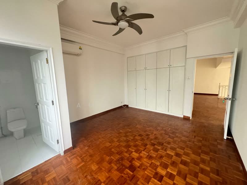 Beverly Hill, 61 Grange Road, 4 Bedrooms, 3,778 sqft, Condominium For Rent, by Amy Chew, 19972013 - PropertyGuru.com.sg
