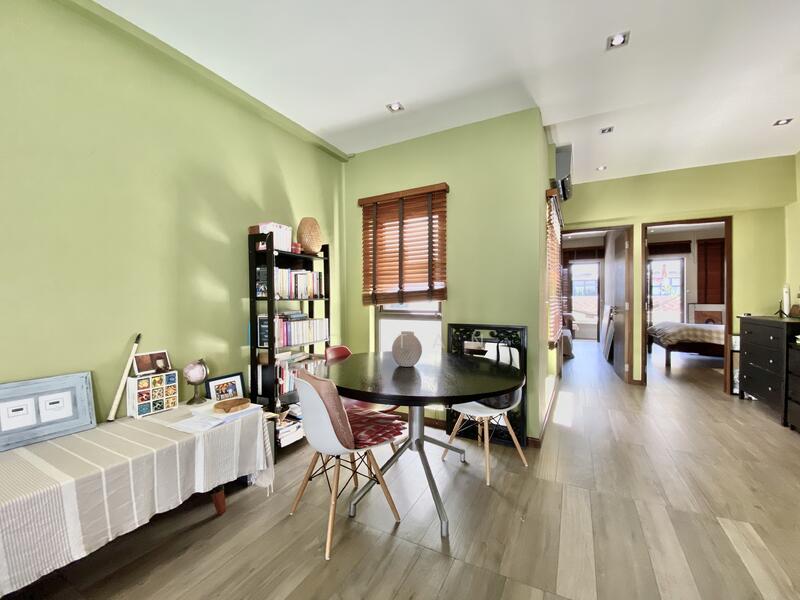 For Rent - RARE TIONG BAHRU PREWAR CONSERVATION WITH BALCONY