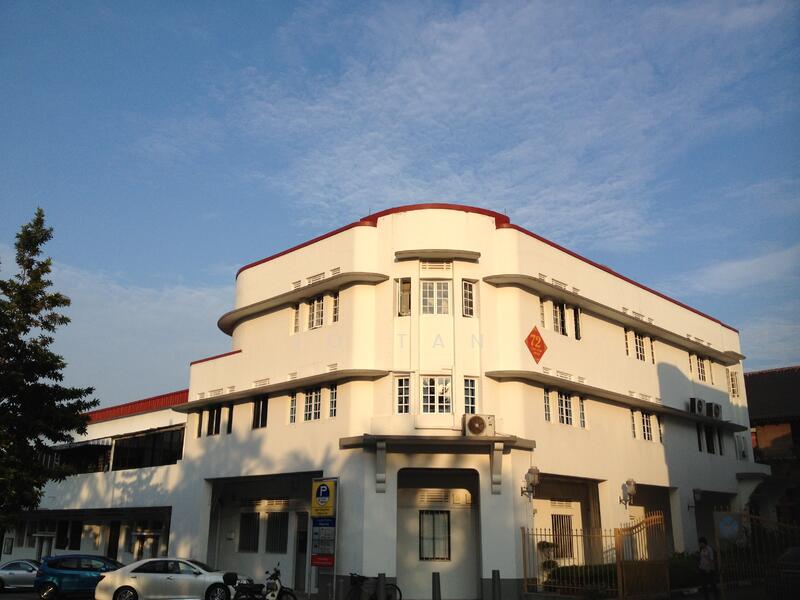 For Rent - RARE TIONG BAHRU PREWAR CONSERVATION WITH BALCONY