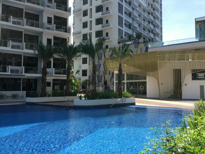 CENTRAL POOL