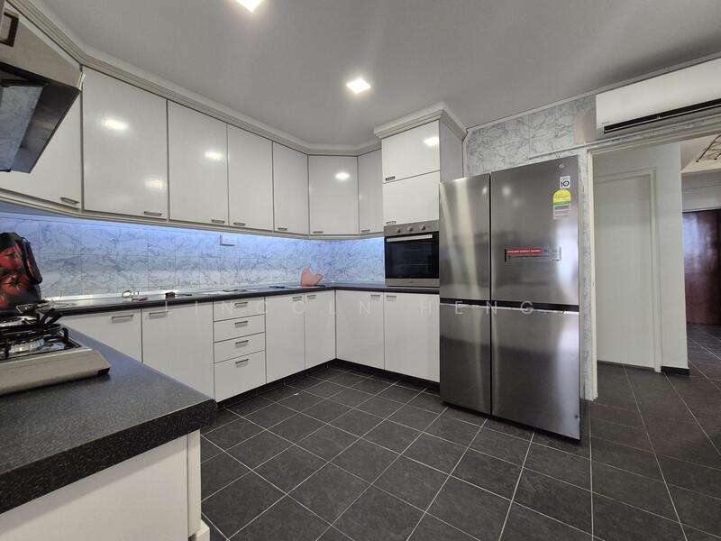 For Rent - Beverly Hill