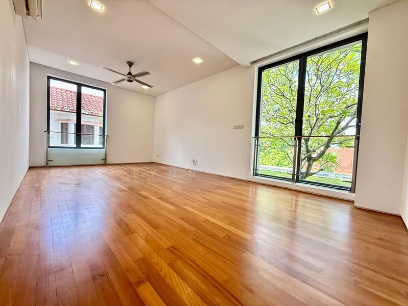 Serangoon Garden Estate, 70 Bloxhome Drive, 6 Bedrooms, 5,200 sqft, Semi-Detached House For Rent, by Lynn Lee, 20025585 - PropertyGuru.com.sg