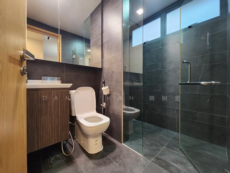 Master attached bathroom