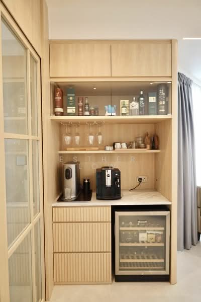 Emerald East, 8L Tanjong Rhu Road, 3 Bedrooms, 1,250 sqft, Apartment For Rent, by Esther Low, 20032103 - PropertyGuru.com.sg